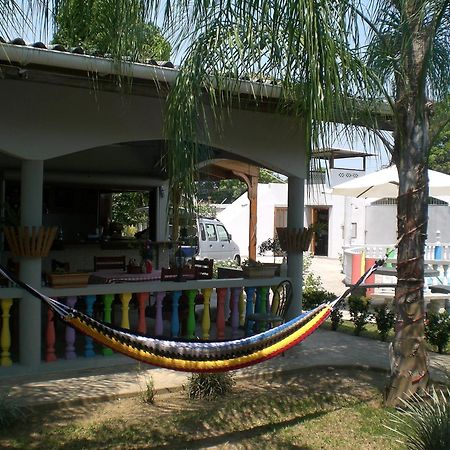 Rainbow Village La Ceiba Dış mekan fotoğraf